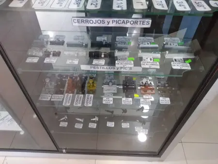ACCESORIOS