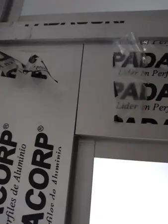 DEFECTOS-SERVICIOS / DEFECTOS PUERTAS