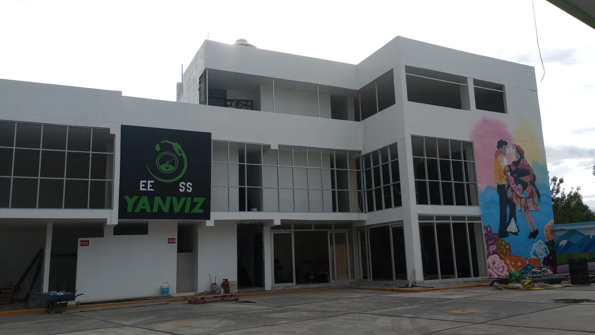 Proyecto en Grifo La Huaycha