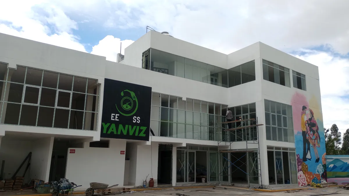 Proyecto en Grifo La Huaycha
