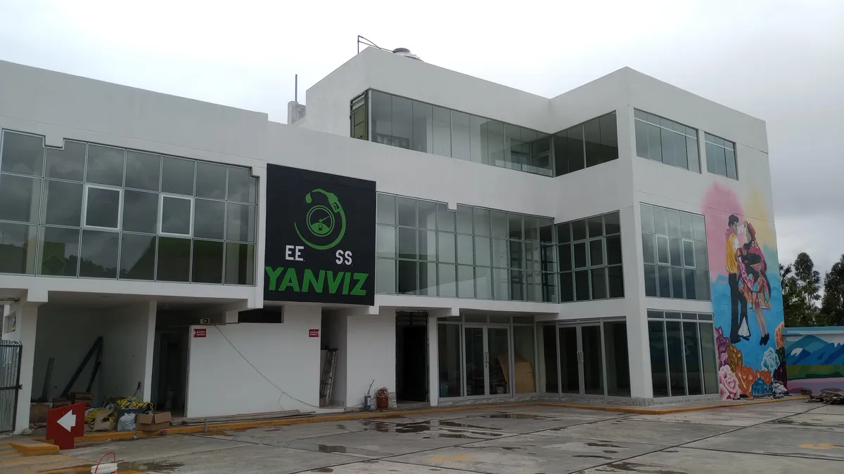 Proyecto en Grifo La Huaycha