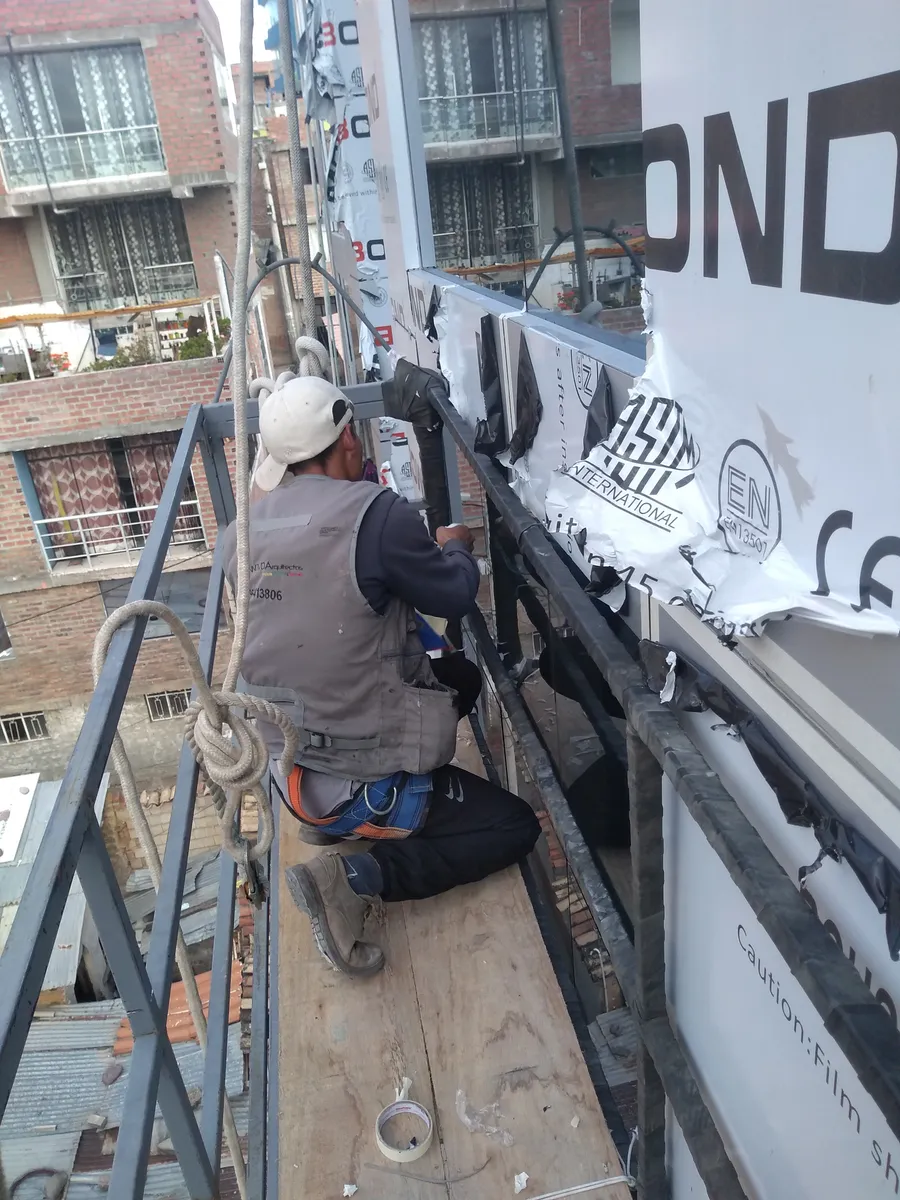 Proyecto en Génesis El Tambo