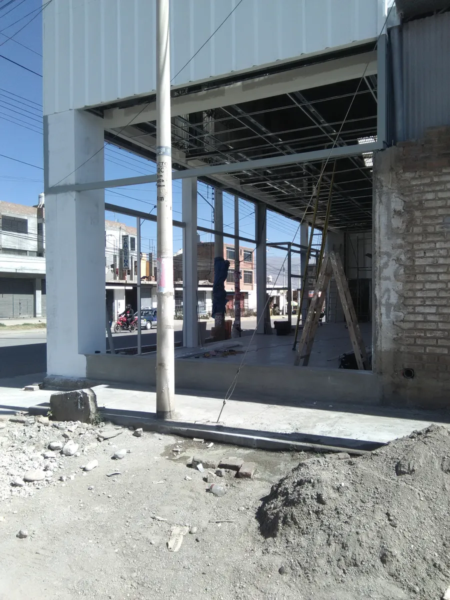 Proyecto en Av. Evitamiento El Tambo