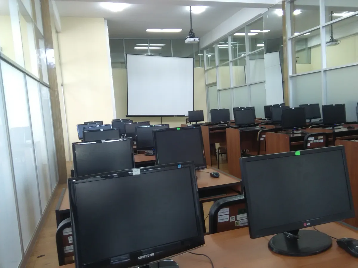 Proyecto en Universidad Nacional del Centro del Perú (UNCP)